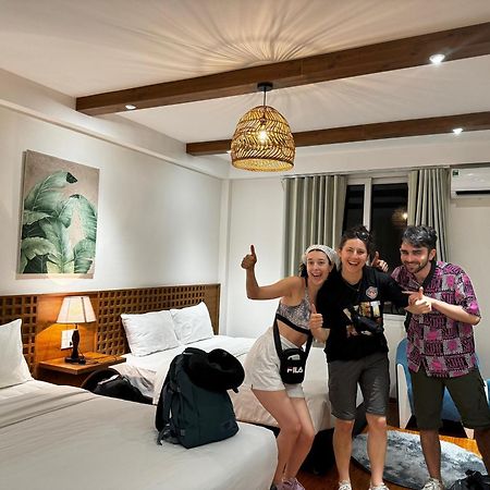 Cheers Hostel Ханой Екстериор снимка